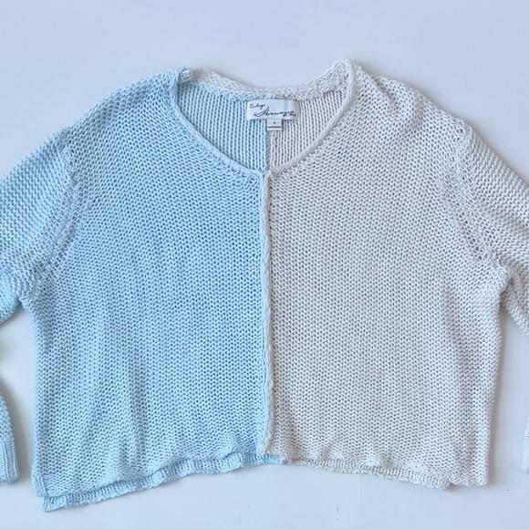 Vintage Havana Sweaters - Two-Tone Vintage Havana blue and White Sweater